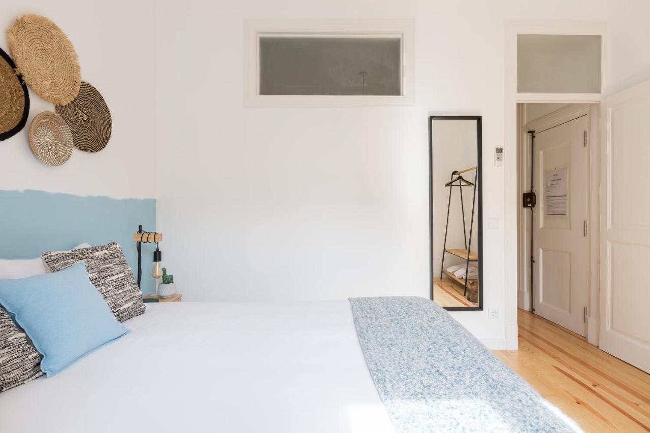 Feel Home In This Stunning Renovated Nest In Graca Lisbon Luaran gambar