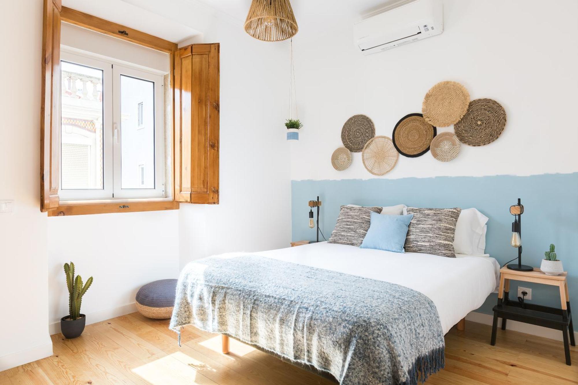 Feel Home In This Stunning Renovated Nest In Graca Lisbon Luaran gambar